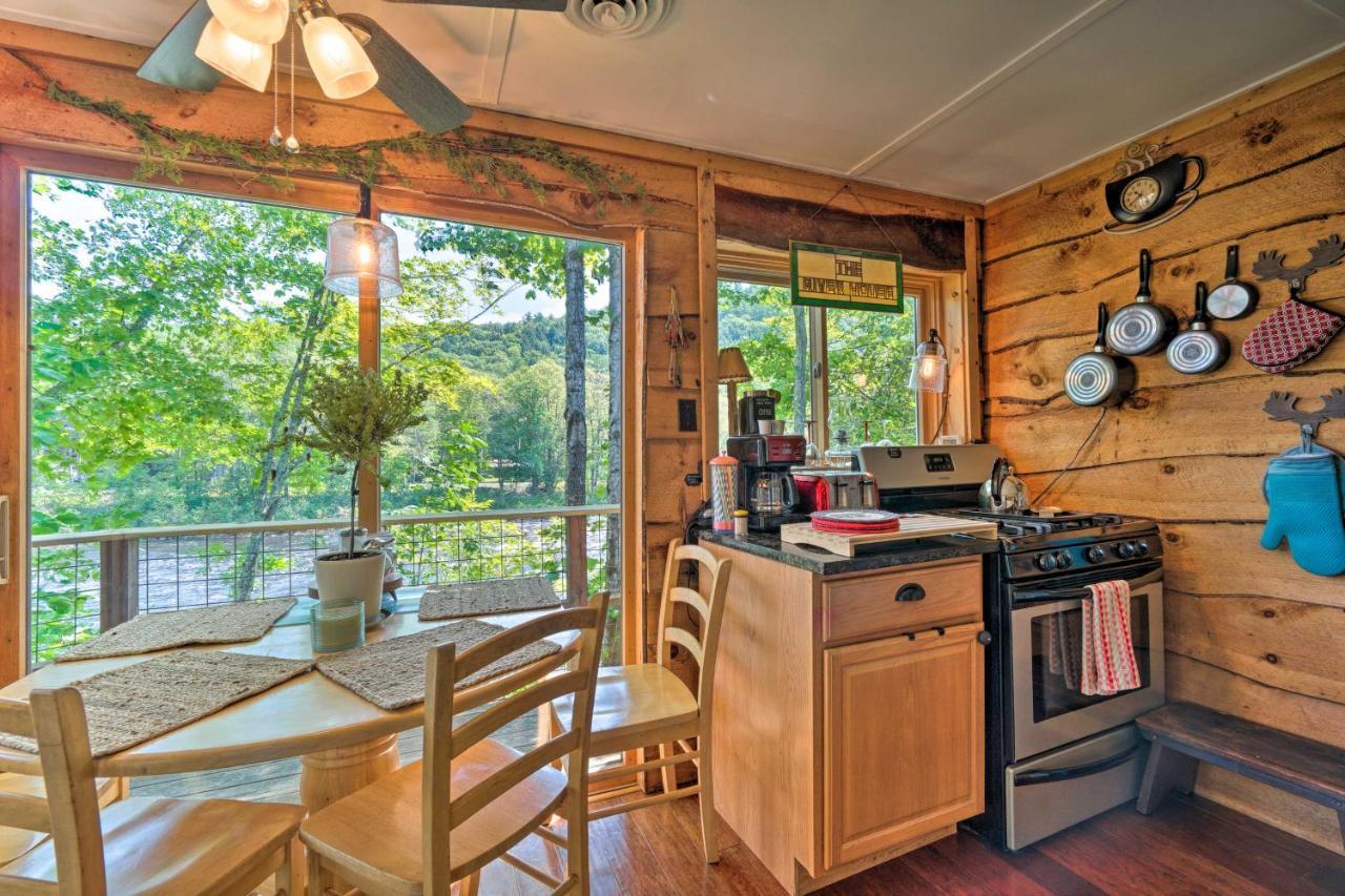 Adirondack Mountains Cottage Near Gore Mountain! Warrensburg 外观 照片